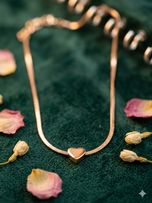 Dainty Gold Heart Pendant Necklace – Elegant Snake Chain Choker