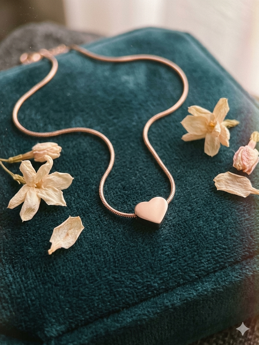 Dainty Gold Heart Pendant Necklace – Elegant Snake Chain Choker